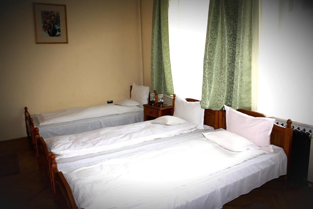 Hotel Tivoli Sovata Habitación foto